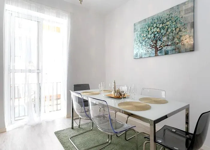 Precioso Piso En Playa Caleta Apartment *