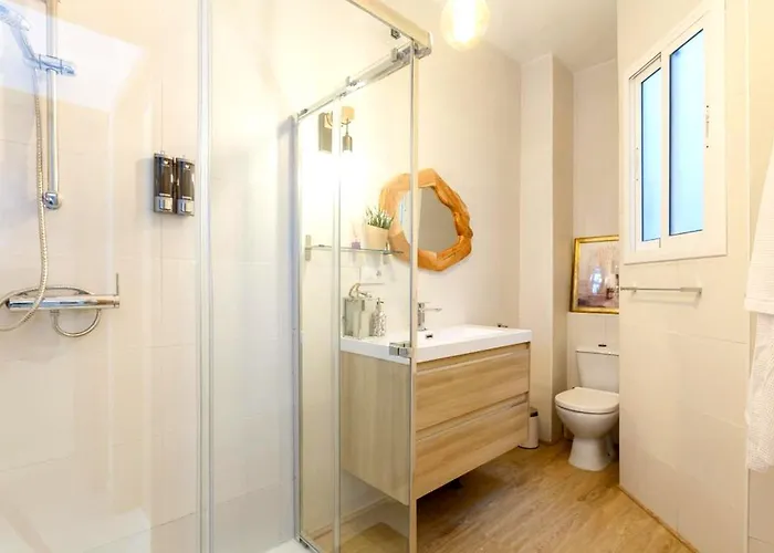 Apartmán Precioso Piso En Playa Caleta *