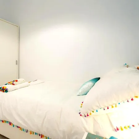 Precioso Piso En Playa Caleta